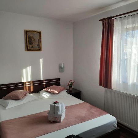 Casa Fabrizio Hotel Călimăneşti Екстериор снимка
